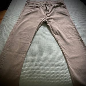 Beige Levi's 513 Slim Straight Male Jeans - VIRTUALLY BRAND NEW.